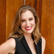 Olivia Ash's Instagram, Twitter & Facebook