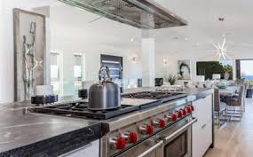 Your kitchen is one such place that requires your complete focus so that you can come up with the nice style and design. 48 Streamline Island Range Hood Nach Futuro Futuro Archello