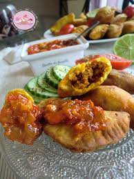 Pastels A La Viande Hachee Une Irresistible Envie De Sucre Viande Hachee Recettes De Cuisine Cuisine Marocaine
