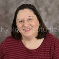 Eileen Giblin's Instagram, Twitter & Facebook