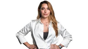 Qué dijo Camila Dolabjian sobre la suba del dólar blue