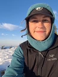 Chloe Degen's Instagram, Twitter & Facebook