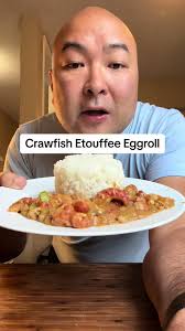 Crawfish Etouffee Eggroll #crawfish #nola #crawfisheggroll  #crawfishetouffeeeggrolls #cajuntiktok #crawfishetoufee #crawfishetouffee  #cajuncooking #eggroll #fyp
