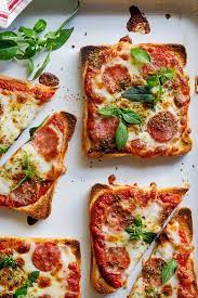 Easy Pizza Toast Simply Delicious Recipe Easy Meals For Kids Recipes Food