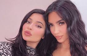 Kim and kanye's wedding guests leave le bourget airport in paris after wedding. Watch Kim Kardashian Give Birth To Kylie Jenner In Leaked Kanye West Video Cafemom Com