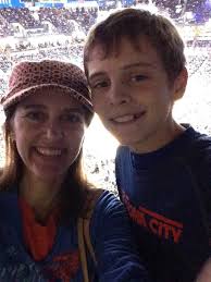 Robin Huston (@Robbobitini)