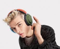 LOOK: The new Dyson OnTrac headphones are as customizable as your style