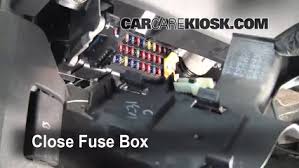 The 2000 models have minimal changes. Interior Fuse Box Location 1999 2004 Jeep Grand Cherokee 2003 Jeep Grand Cherokee Laredo 4 0l 6 Cyl