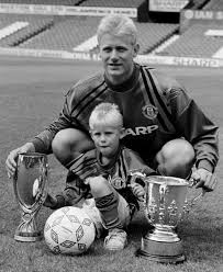 90s Football On Twitter Leicester City Football Club Leicester City Football Manchester United Football Club