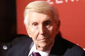 Sumner Redstone Says He No Longer Trusts Viacom CEO or Board