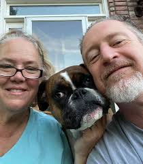 Evidence of bread theft found in living room