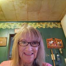 Why do women stay in dead end toxic relationships ?