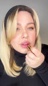 Embelisseur De Teint Chanel