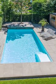 Stadtgarten Mit Sauna Und Pool Hinterhof Pool Landschaftsbau Gartenpools Schwimmingpool Garten