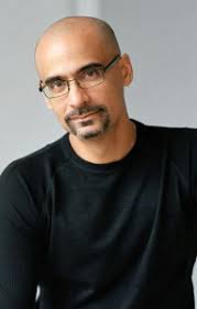 The Brief Wondrous Life of Oscar Wao (Pulitzer Prize Winner) by Junot Díaz,  Paperback