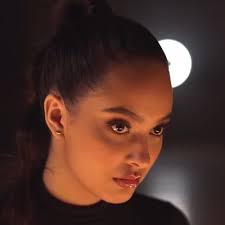 Fluent in three languages (french, arabic, english), faouzia is a compelling vo. Faouzia Remake Eiffel 65 Blue By Ø´ Ù… Ø³