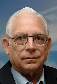 Grissom gains new dentists...3 Annual award winners...4-5 Honorary  commanders...6