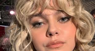 Find out detailed statistics and changes on instagram account louane number of subscribers, number of posts, number of follows. Louane Adopte Une Nouvelle Coupe De Cheveux