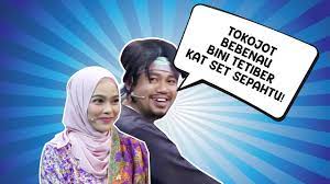 Sepahtu reunion presents the newest comedy stories directly in front of the audience, along with celebrities invitation homeland. Sepahtu Reunion Al Raya Rahim Tunduk Dengan Punch Line Nora Danish Youtube