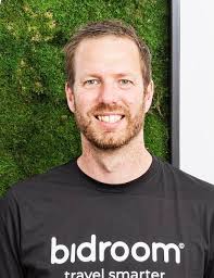 Michael Ros Archives