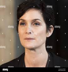 Memento 2000 carrie anne moss hi-res stock photography and images