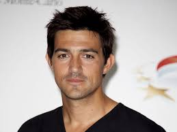 Info Télé Star. Jean-Pascal Lacoste voit toujours certains ancien ...