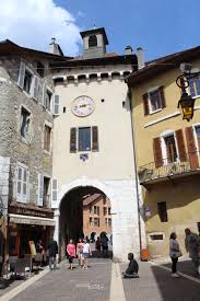 File Porte Ste Claire Annecy 1 Jpg Wikimedia Commons