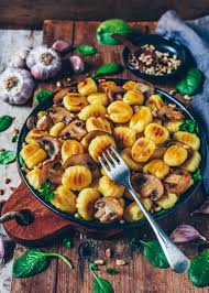 Like any good southern thanksgiving dinner, we included soul food classics like collard greens, buttermilk biscuits, and even a southern thanksgiving turkey. Vegan Christmas Dinner Best Recipes For The Holidays Bianca Zapatka