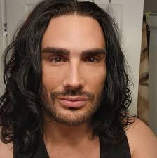 Tiny Desk out now. Thanks to NPR Music and all these wonderful people x  https://www.youtube.com/watch?v=G_-DftINZKg