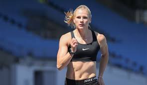 Past events with verena mayr. Siebenkampf Wm Bronzene Verena Preiner Am Knochel Verletzt