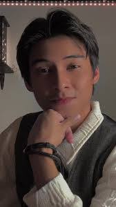 Eugene Fine's Instagram, Twitter & Facebook