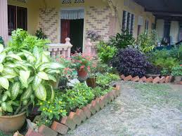 1) tak bermaksud pokok serimbun ada salah tanggapan tentang landskap halaman rumah bahawa semakin banyak pokok, semakin cantik halaman. Info Baru 44 Hiasan Laman Rumah