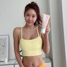 29세의 나이, 볼 것도 없이 다 끝난 인생이라고 생각했던 연수에게 차주환이 다가오면서 세상이 180도 뒤집힌다. ê¹€ì¤€í¬ í•´ëª… ë‚¨íŽ¸ ì •ì²´