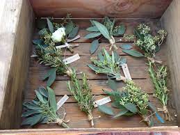 I want to show you how to make a boutonniere, wedding boutonniere, wedding accesorise.flowers: Pin By Woodstock Florist Design Sto On Buttonholes Greenery Bouquet Greenery Boutonniere Wedding Bouquets Lavender