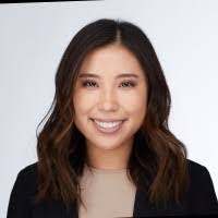 Ellyn Lee's Instagram, Twitter & Facebook