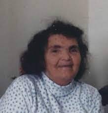 Martha Willard's Instagram, Twitter & Facebook