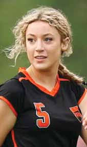 Plenty To Grin About At Litchfield Pickers Market