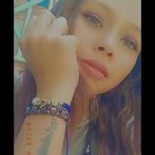 Stream Jennifer Castillo music