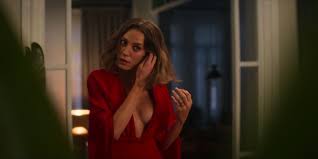 Serenay Sarıkaya Nude » Celebs Nude Video - NudeCelebVideo.Net