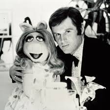 Grodin began his acting career in the 1960s appearing in tv serials including the virginian. Oh2xoehp1e8mbm