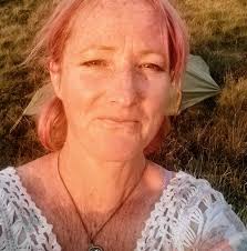 Morning people, hope you're all good!?! Going for a little first wild camp  soon and could do with a cooker, and cooker bits, that's not gonna break  the bank. Any advice would