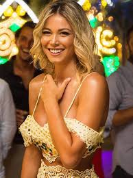 May 21, 2021 · diletta leotta is a stunning blonde of italy diletta leotta instagram, twitter, and more. Diletta Leotta S Poolside Birthday Party 28 Is The New 18 Foto 5 De 12 Marca English