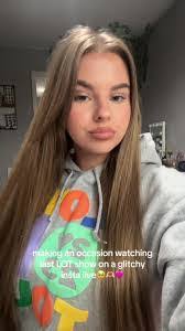 Alex Mackowiak's Instagram, Twitter & Facebook