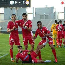 شهدت مباراة الوداد المغربي ومضيفه مولودية الجزائر، أمس الجمعة واحتج لاعبو الوداد بشدة على الحكم، وطالبوه باحتساب الهدف، لكنه أصر على إلغائه وطالب بدوره بمواصلة اللعب. Ù‡Ø°Ù‡ Ù„Ø§Ø¦Ø­Ø© Ø§Ù„ÙˆØ¯Ø§Ø¯ Ø§Ù„Ù…Ø¤Ù‡Ù„Ø© Ù„Ù…Ø¨Ø§Ø±Ø§Ø© Ø§Ù„Ø¹ØµØ¨Ø© Ø£Ù…Ø§Ù… Ø§Ù„Ø£Ù‡Ù„ÙŠ