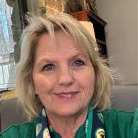 Becky Traweek Email & Phone Number