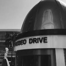 Louis vuitton has been a landmark in beverly hills for decades. Louis Vuitton Beverly Hills Rodeo Drive West Los Angeles Beverly Hills Ca