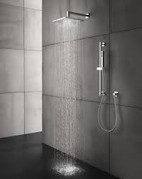 Architectural Concrete By Padexpo Stone Covering Is An Attractive Backdrop For A Waterf Douche Italienne Salle De Bains Douche Italienne Salle De Bain Douche