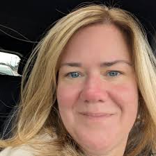 Can I get a plastic 3-drawer container delivered to the correct address in  Greer?