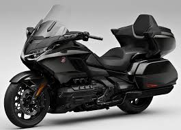 Read more to find which brand took the crown. Honda Gl 1800 Goldwing Tour 2021 Fiche Moto Motoplanete