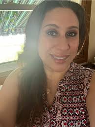 How can I start a career as an extra actor in Buffalo, New York?